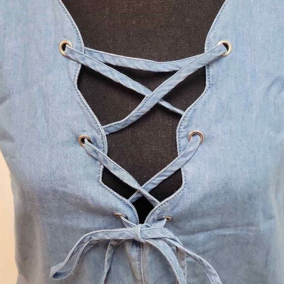 Mod Ref Denim Scalloped Strappy V-Neck Sleeveless Mini Dress - Picture 3 of 7